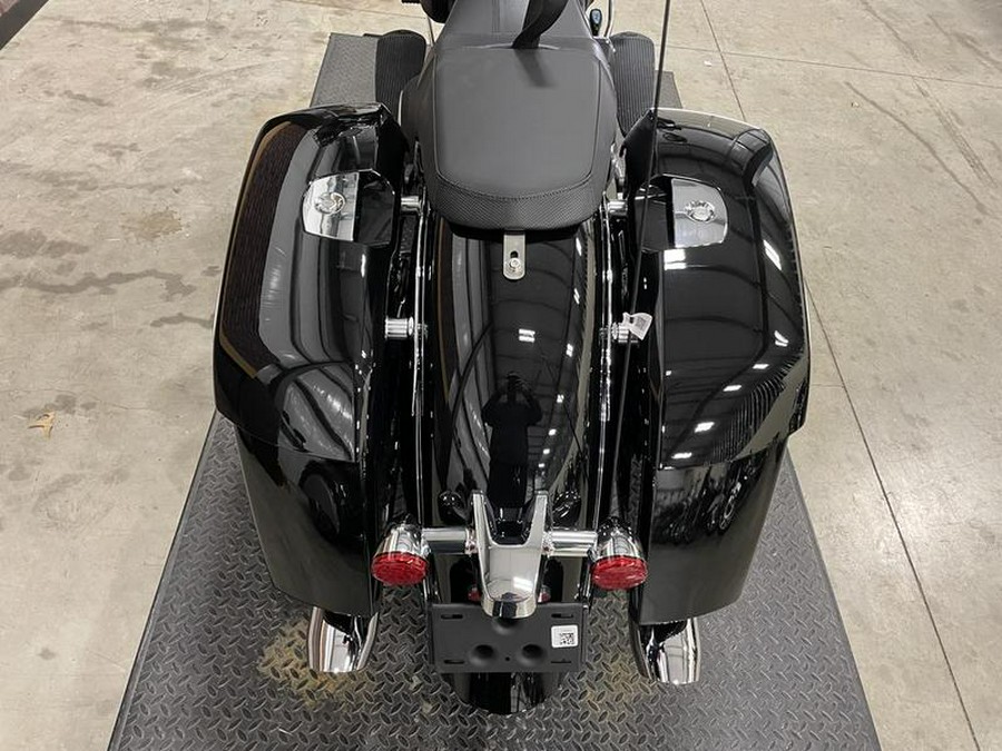 2024 Indian Motorcycle® Chieftain® Black Metallic