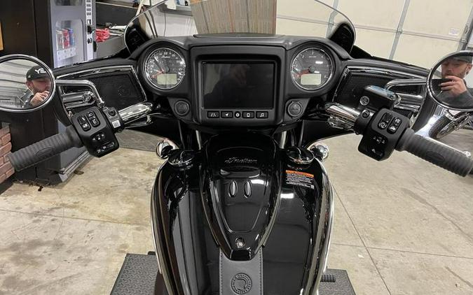 2024 Indian Motorcycle® Chieftain® Black Metallic