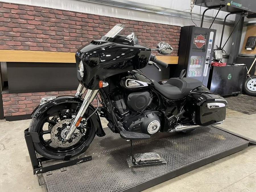 2024 Indian Motorcycle® Chieftain® Black Metallic