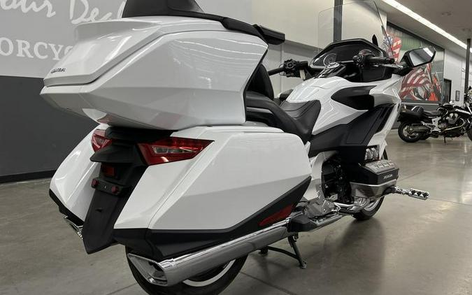 2018 Honda® Gold Wing Tour Automatic DCT Pearl White