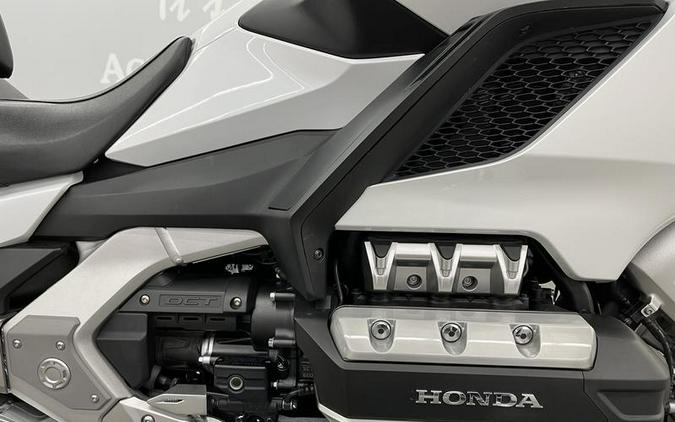 2018 Honda® Gold Wing Tour Automatic DCT Pearl White