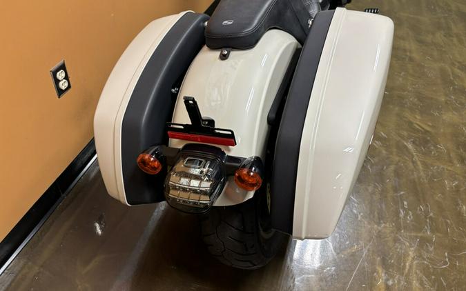 FXLRST 2023 Low Rider® ST