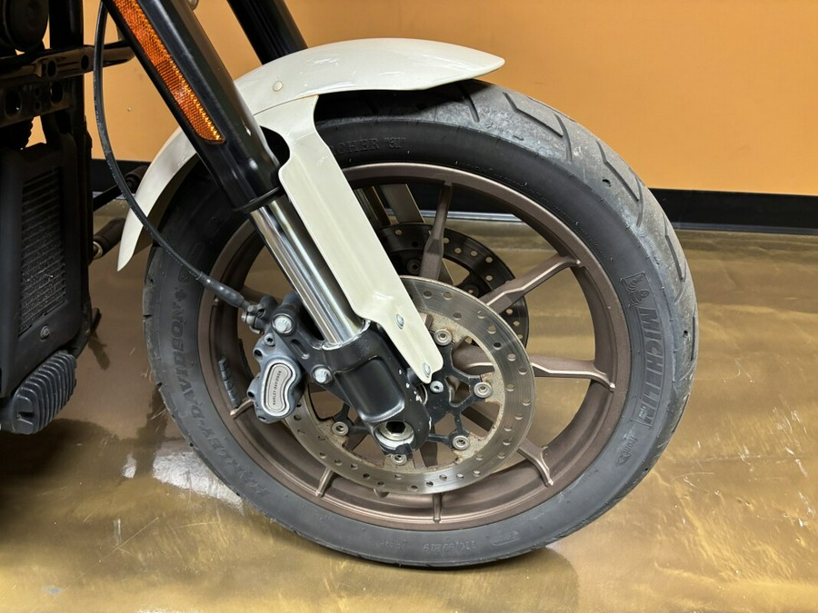 FXLRST 2023 Low Rider® ST