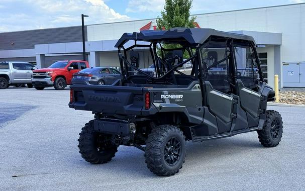 2025 Honda® Pioneer 1000-6 Deluxe Crew