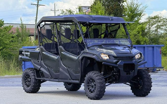 2025 Honda® Pioneer 1000-6 Deluxe Crew