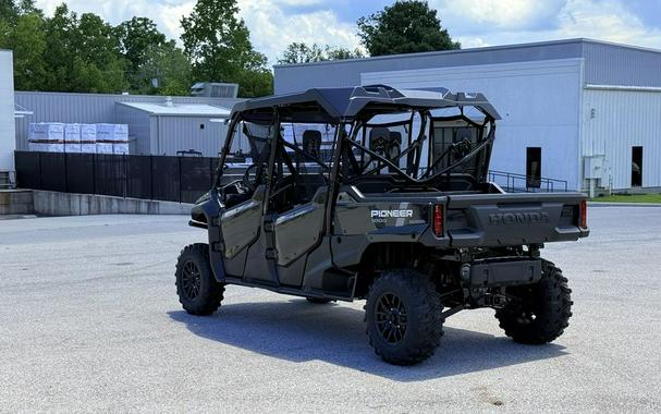 2025 Honda® Pioneer 1000-6 Deluxe Crew