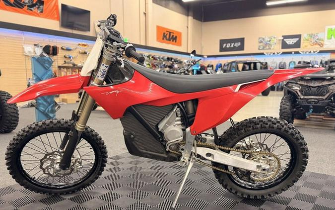 2024 Stark VARG MX 19"_60HP