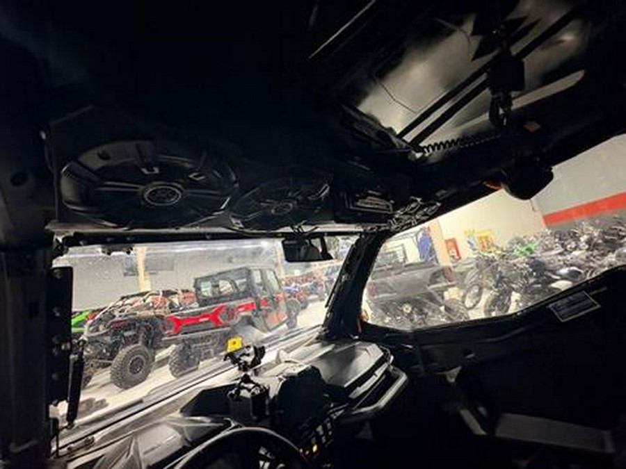 2022 Can-Am Commander MAX XT-P 1000R