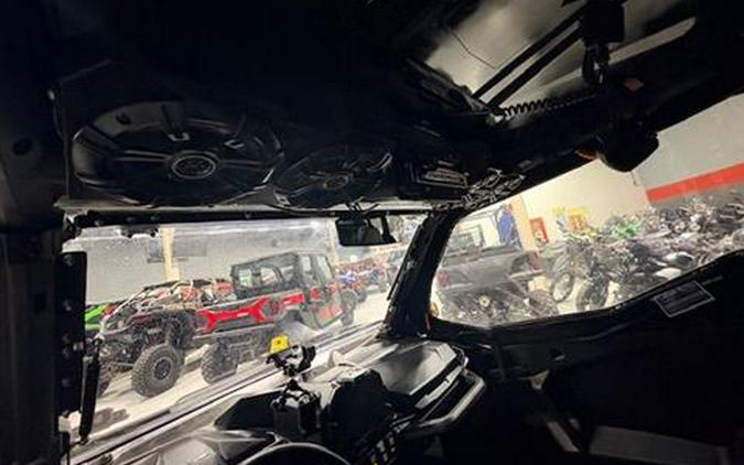 2022 Can-Am Commander MAX XT-P 1000R