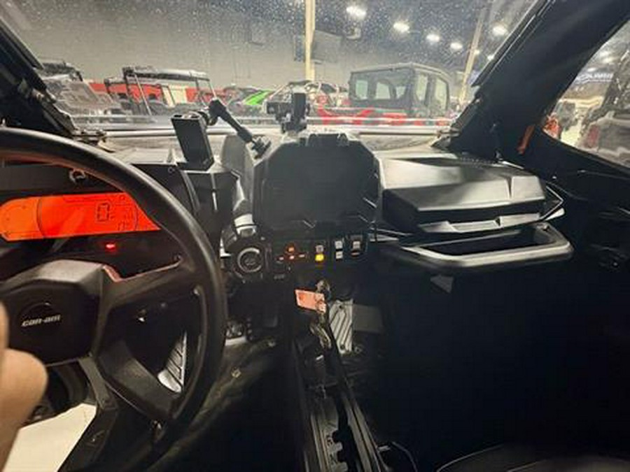 2022 Can-Am Commander MAX XT-P 1000R