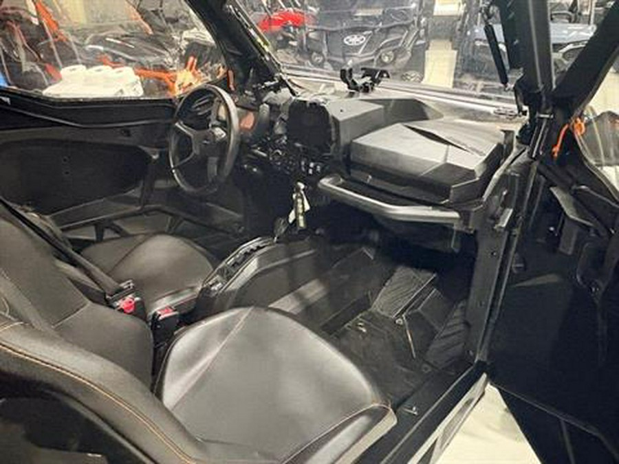 2022 Can-Am Commander MAX XT-P 1000R