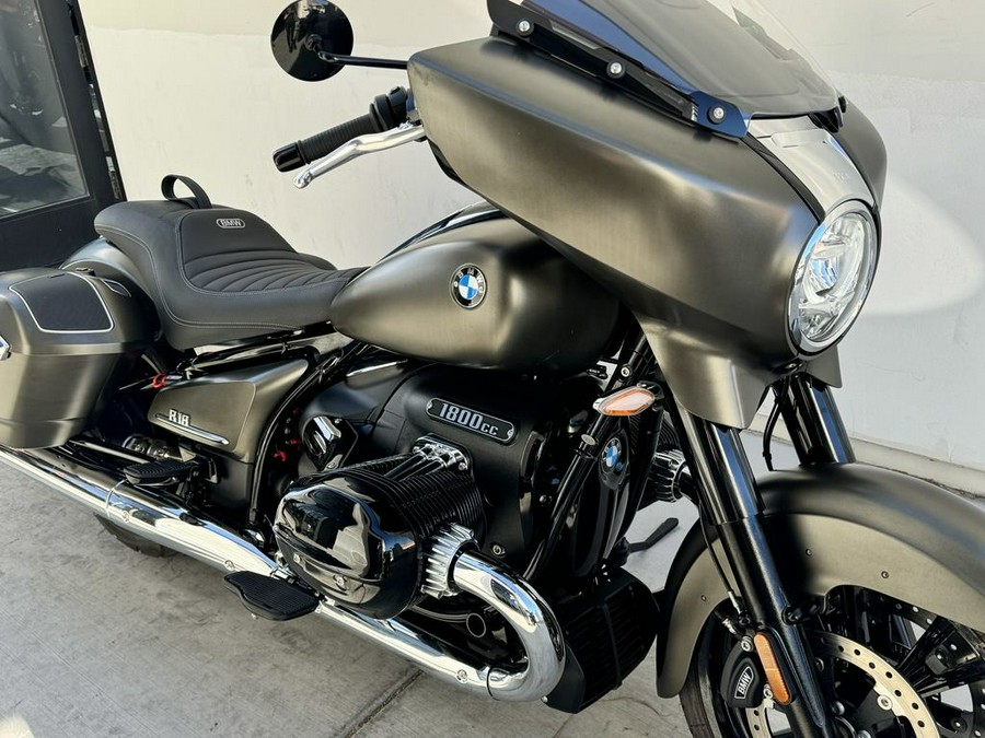 2022 BMW R 18 B Manhattan Metallic Matt