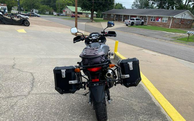 2015 Suzuki V-Strom 650 XT ABS GRAY WITH 2" BAR RISERS, HAND GUARDS, TOUR WINDSCREEN, ALUMINUM SADDLEBAGS,ACC PO