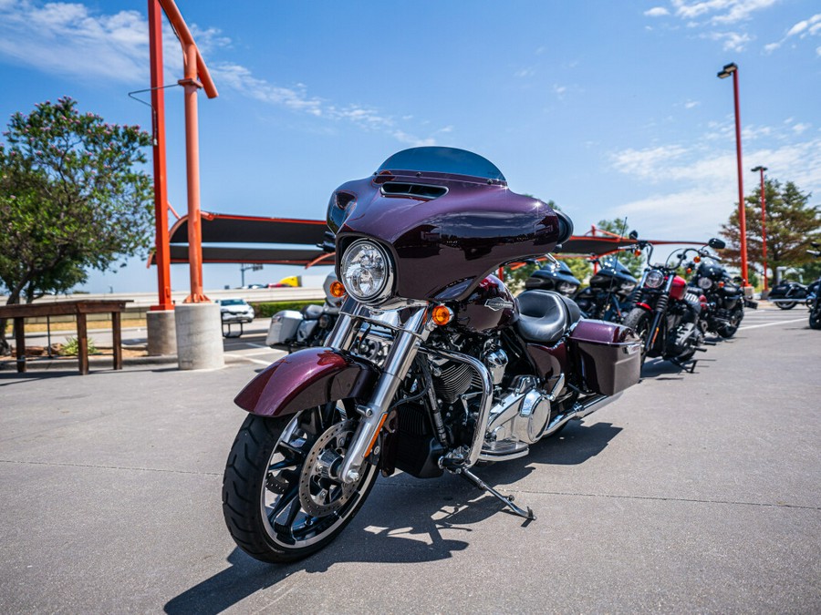 2022 Street Glide FLHX