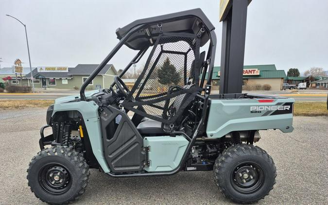 2026 Honda® Pioneer 520
