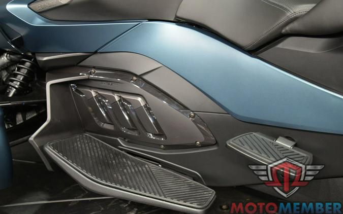 2026 Can-Am Spyder RT