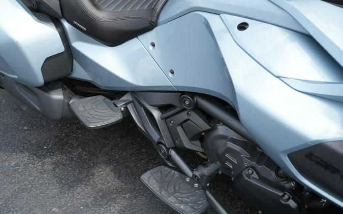 2021 Can-Am Spyder F3 Limited Dark