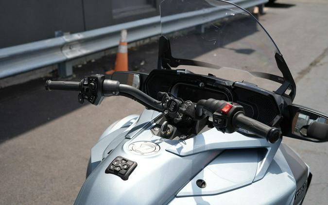 2021 Can-Am Spyder F3 Limited Dark