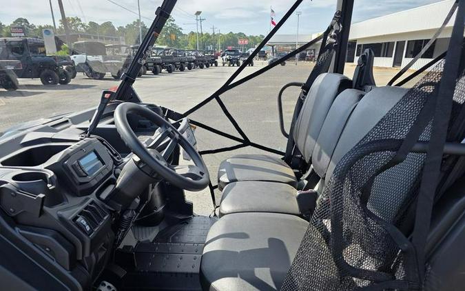 2026 Can-Am® Defender MAX DPS HD9 Stealth Black