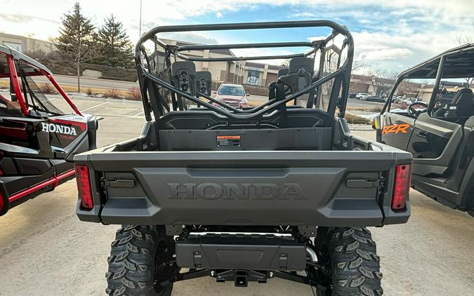 2024 Honda Pioneer 1000-6 Deluxe Crew