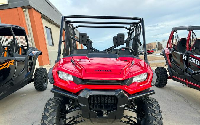 2024 Honda Pioneer 1000-6 Deluxe Crew