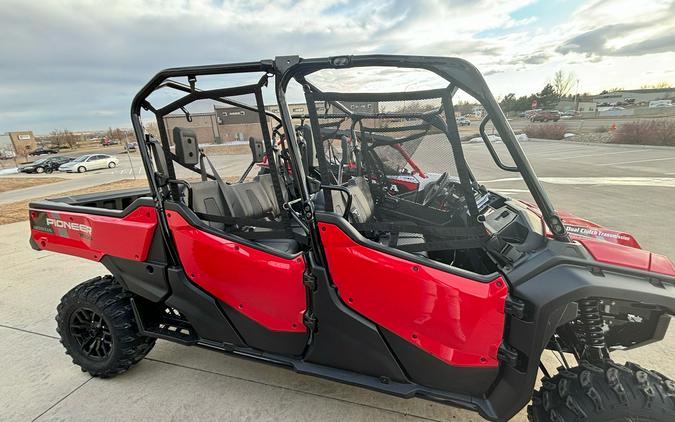 2024 Honda Pioneer 1000-6 Deluxe Crew