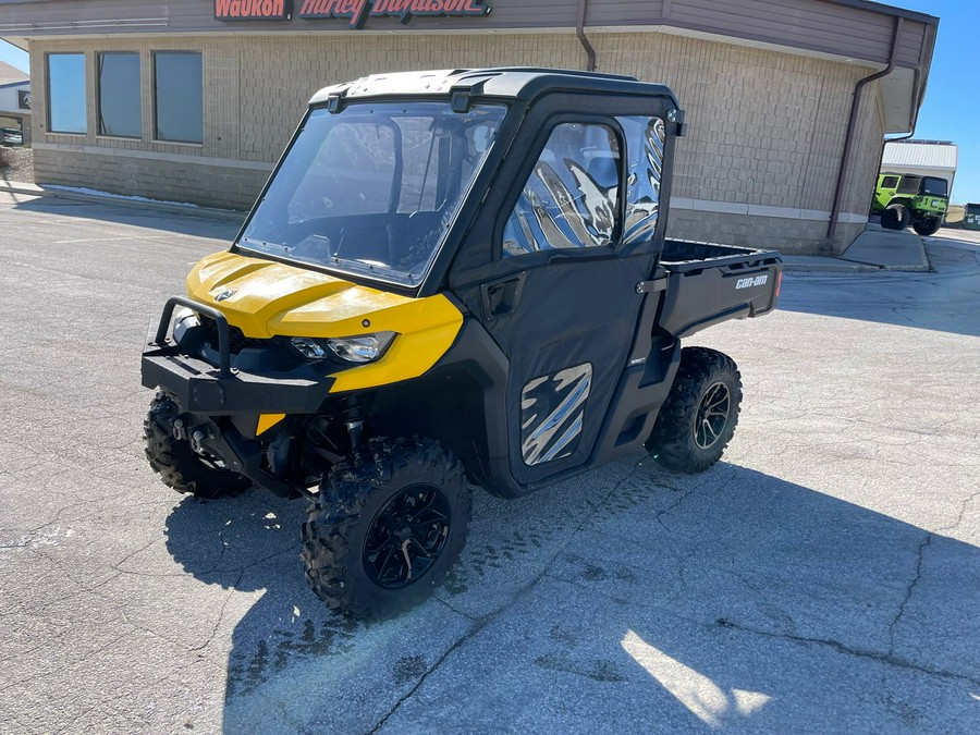 2017 Can-Am Defender DPS HD8