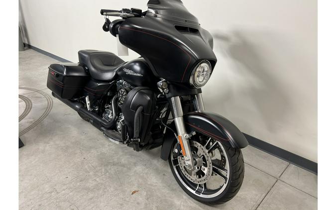 2015 Harley-Davidson® Street Glide® Special