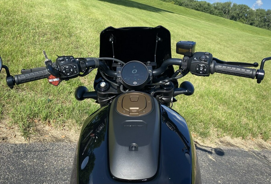 2023 Harley-Davidson Sportster S Vivid Black