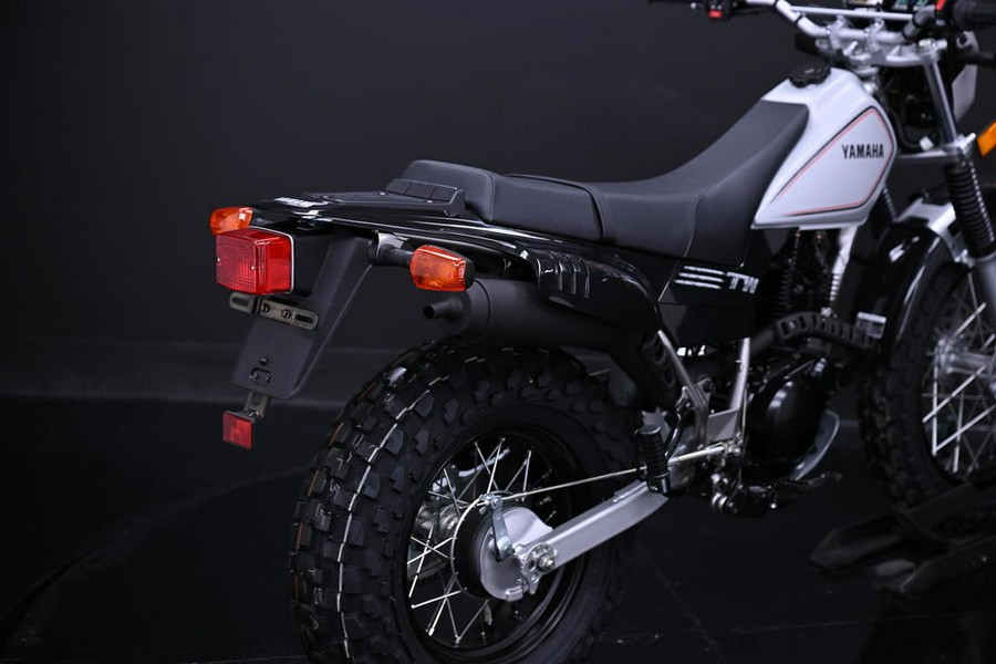 2025 Yamaha TW200