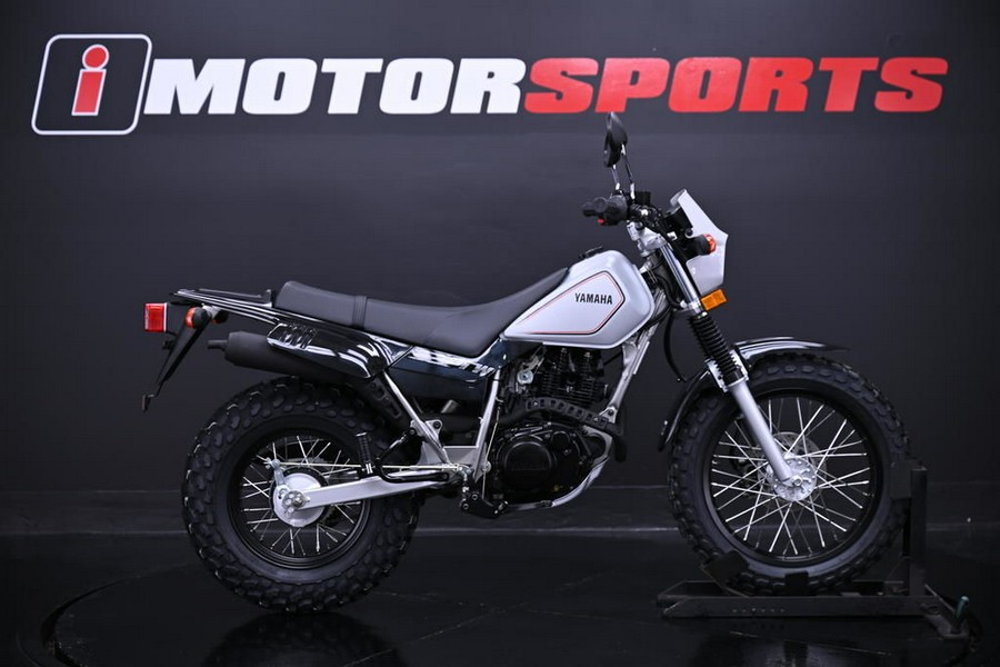 2025 Yamaha TW200