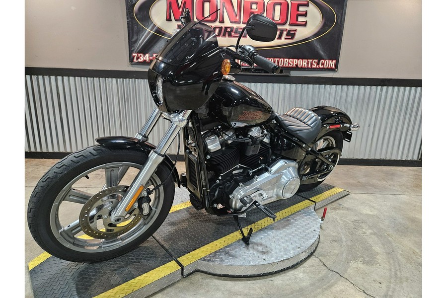 2023 Harley-Davidson® SOFTAIL STANDARD