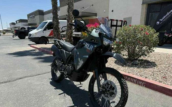 2025 Kawasaki KLR®650 S Metallic Matte Old School Green