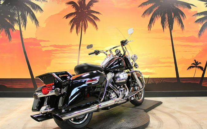 2022 Harley-Davidson® FLHP