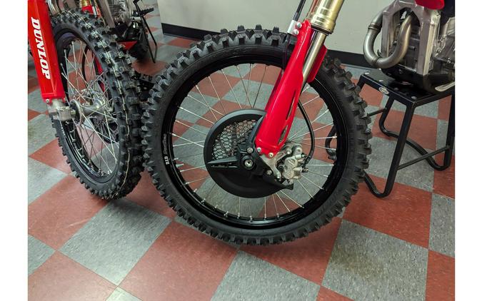 2026 CRF® 250R - Honda