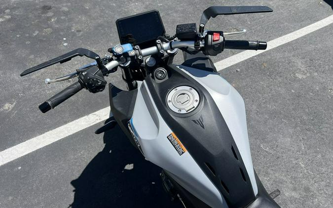2025 Yamaha MT 07