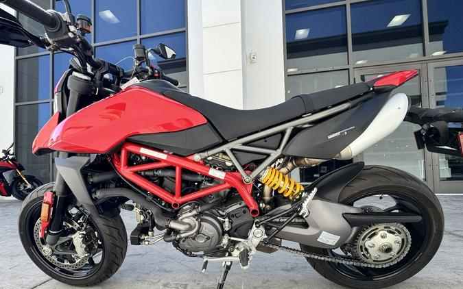 2022 Ducati Hypermotard 950 Ducati Red