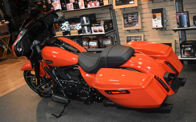 FLHX 2026 Street Glide®