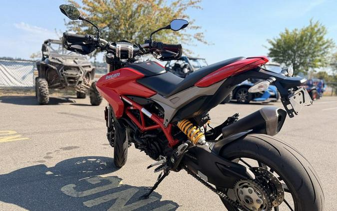 2016 Ducati Hypermotard 939 Red