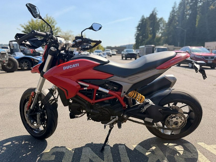 2016 Ducati Hypermotard 939 Red
