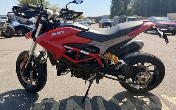 2016 Ducati Hypermotard 939 Red
