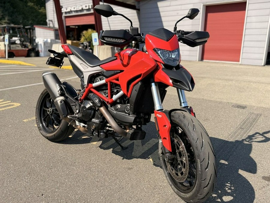 2016 Ducati Hypermotard 939 Red