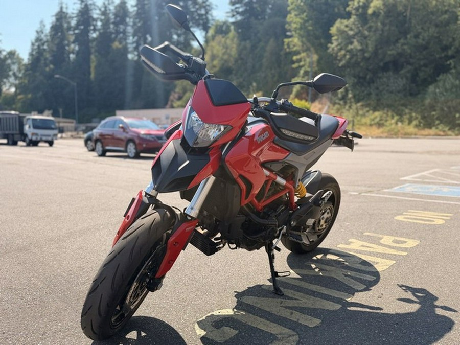 2016 Ducati Hypermotard 939 Red