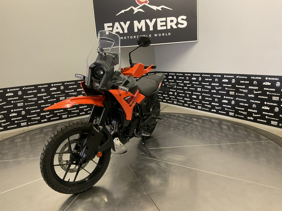 2026 KTM 390 ADVENTURE X - 42670M