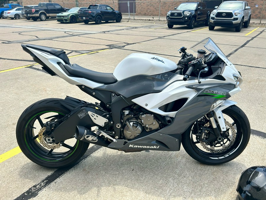 2021 Kawasaki Ninja ZX-6R