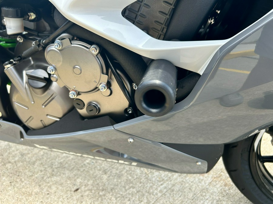 2021 Kawasaki Ninja ZX-6R