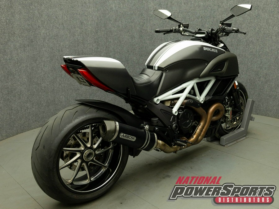 2015 DUCATI DIAVEL CARBON WHITE W/ABS