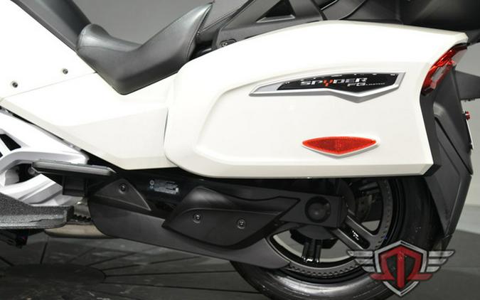 2026 Can-Am Spyder F3 Limited Platine