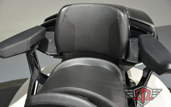 2026 Can-Am Spyder F3 Limited Platine