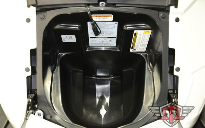 2026 Can-Am Spyder F3 Limited Platine